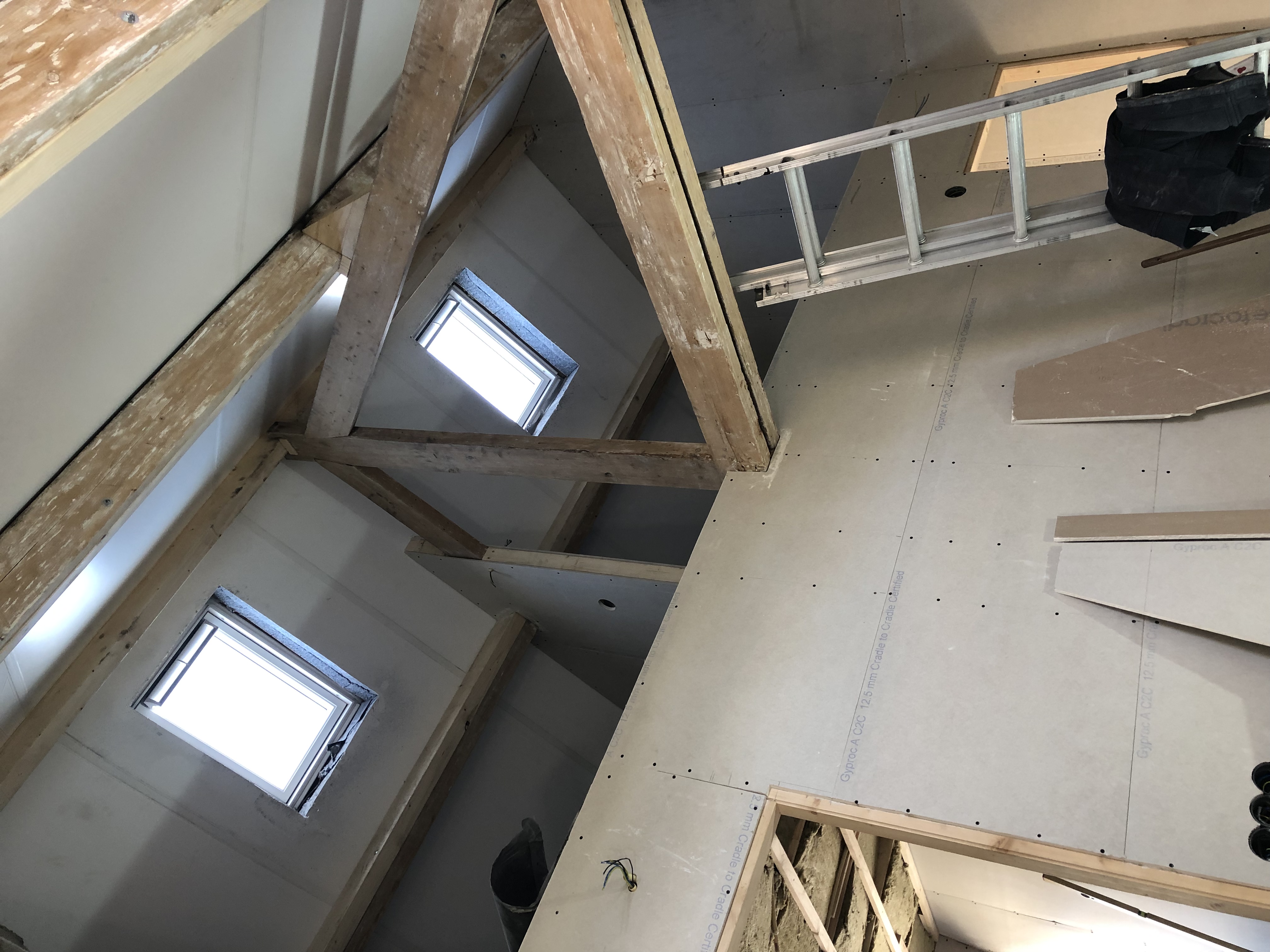 Overkapping - Overkapping voor loungebank en barbecue in achtertuin. - Koks Timmerwerken